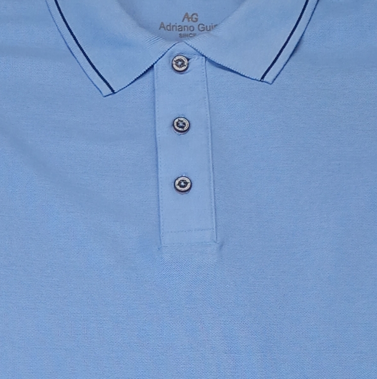 niebieskie-polo-detal.jpg